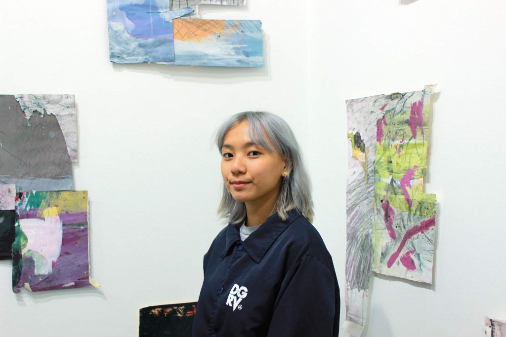 Brisa Amir in studio